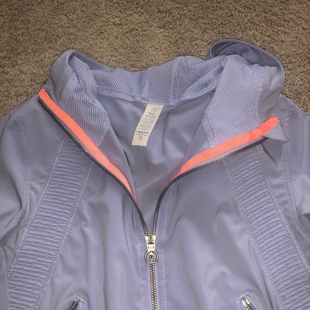 Ivivva Windbreaker (with hood) - Picture 2 of 3